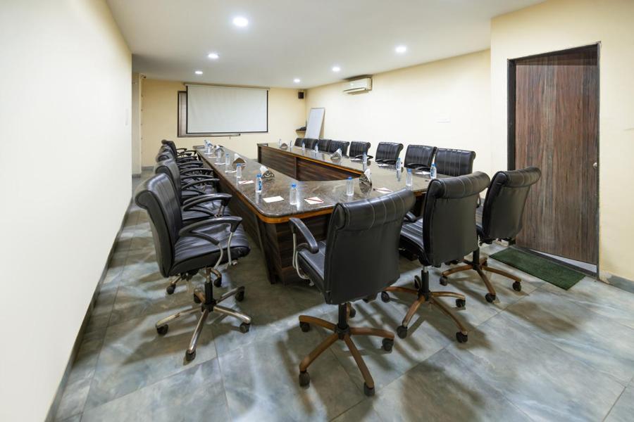 Sheetal International Hotel Rāipur Kültér fotó